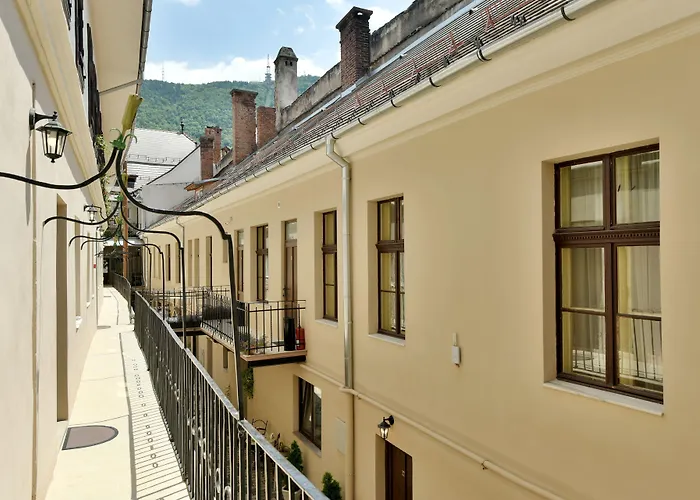 Safrano Palace