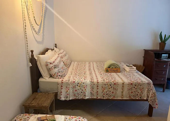 Vila Santíssimo Hospedagem e Café