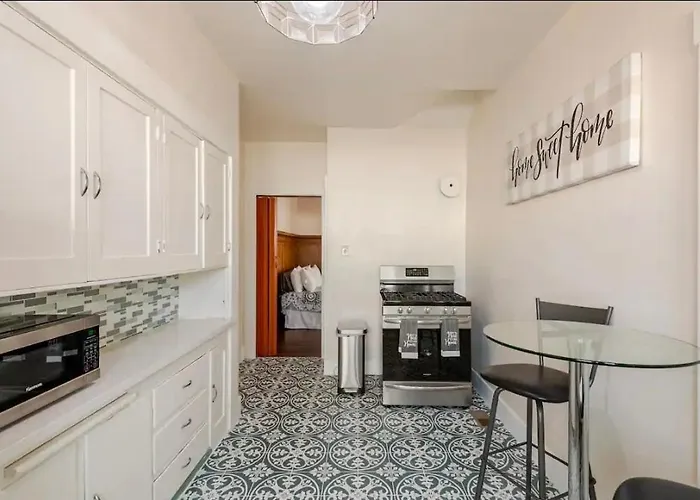 Cozy Craftman Cottage In Quiet Historic Vallejo Neighborhood