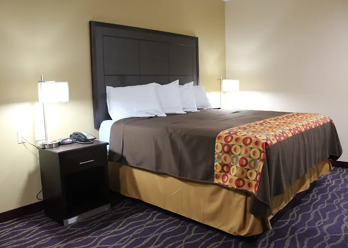 Express Inn And Suites