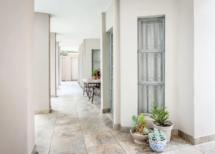 Adato Guesthouse