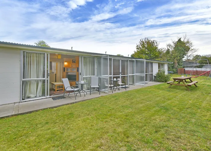 Wayside Motel