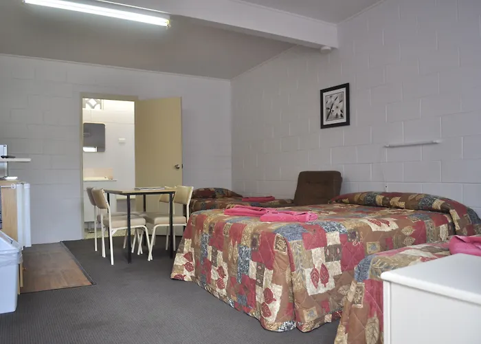 Wagon Wheel Motel & Units