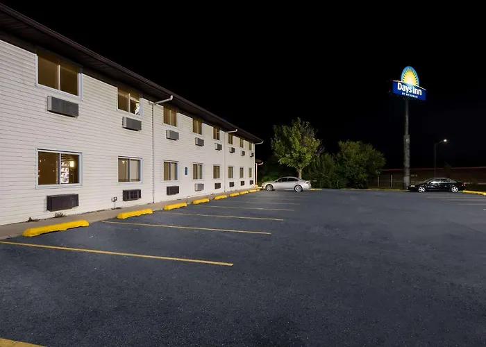 Days Inn By Wyndham Ankeny - Des Moines