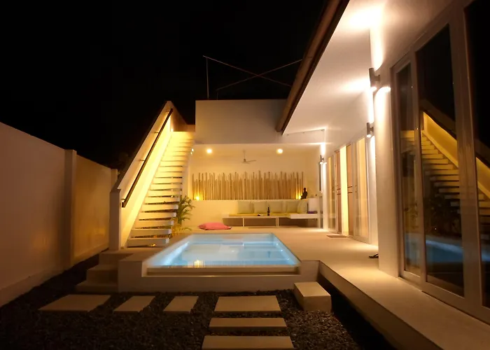 Chuan Chom Villas