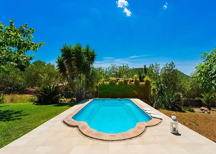 Belvilla By Oyo Villa In S' Espinagar With Pool