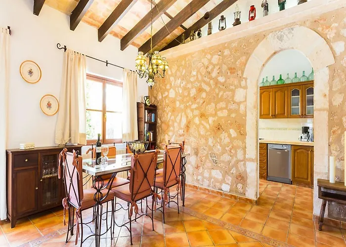 Belvilla By Oyo Villa In S' Espinagar With Pool