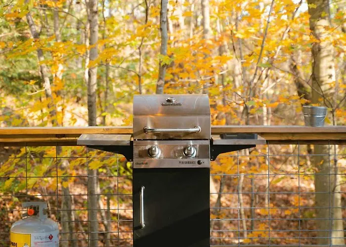 The Treetop A Hocking Hills Villa Treat