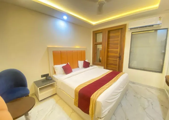 Luxe Shalimaar