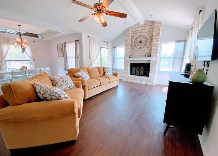 Serenity Retreat, Escape The City, Nature, Lake