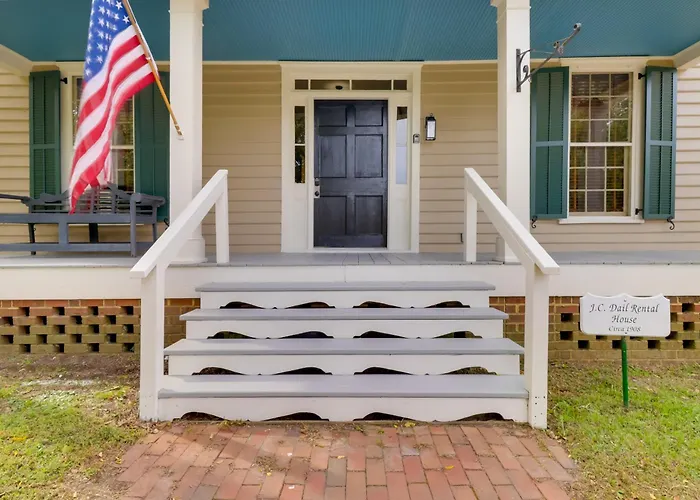 Walk To Downtown: Historic Home In Edenton'S Heart
