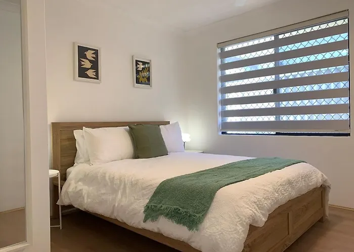 Fresh & Fabulous 4 Bedroom Villa - Walk To Curtin University
