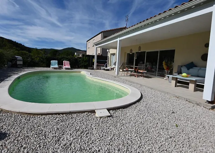 La Vie En Rose, Panoramic Villa With A Pool