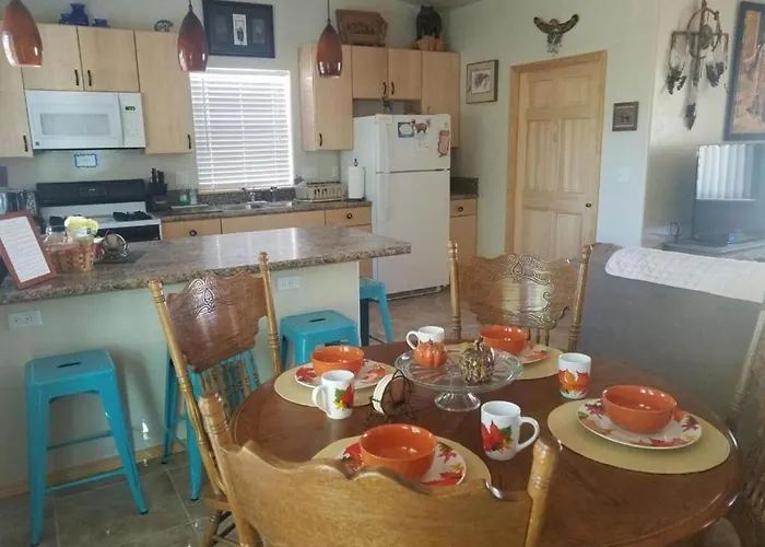 Spacious Guest Cottage Nestled Near Sleeping Ute Mountain In Cortez, Colorado
