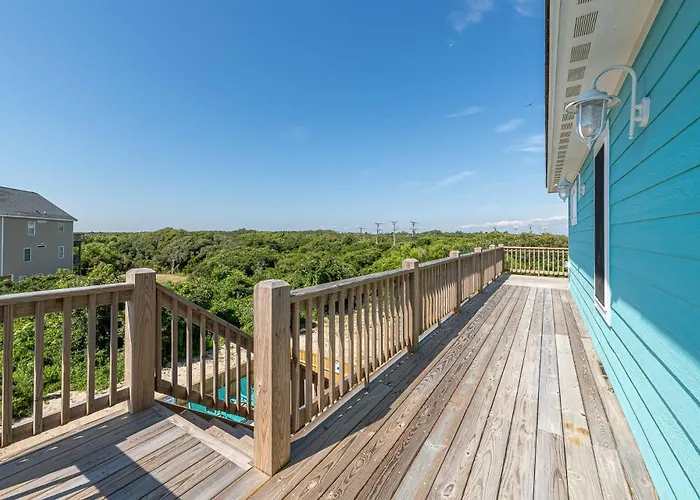 Paradise Again - 4X4 Carova Beach, Great Ocean Views, Pool, Hot Tub, Pets Ok, Flex Stays, Events