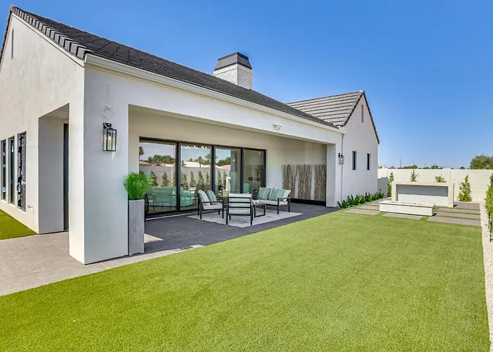 Upscale Oasis! Luxe Chandler Gem W/ Patio