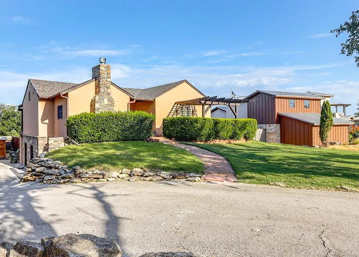 Italian-Styled Home W/ Lake Views & Private Pool