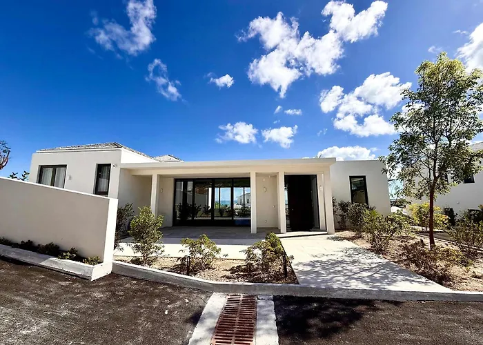 Skyline Villas - Villa Venus With Private Pool