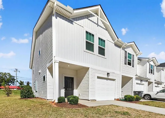 Upscale Greenville Getaway 10 Mins 2 Falls Park