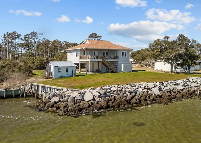 Banks' Haven Home