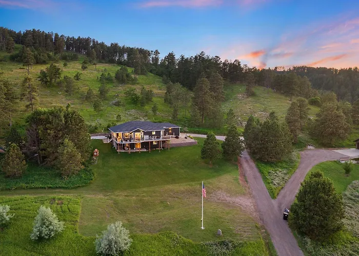 Black Hills Getaway With Hot Tub & Game Room For 18