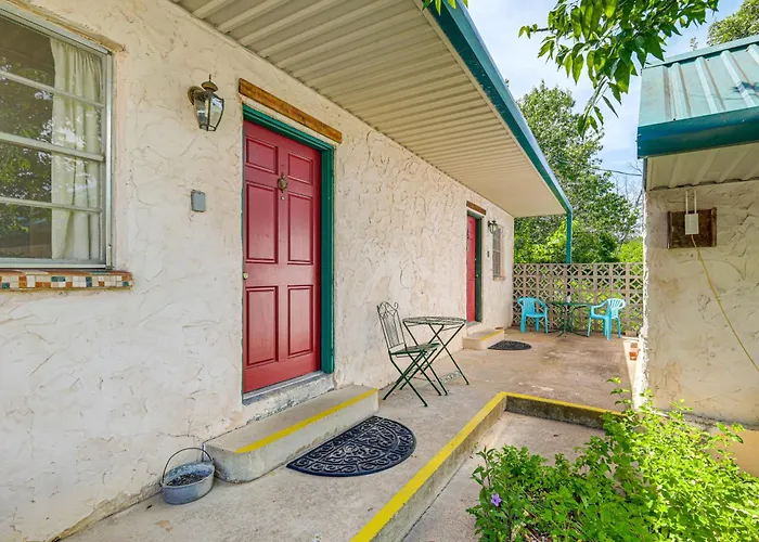 8 Mi To Lake Whitney State Park: Quaint Studio!