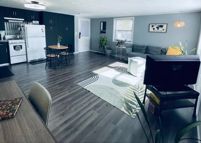 1 Bedroom Cozy Apartment With Fire Pit Short Walk To Town