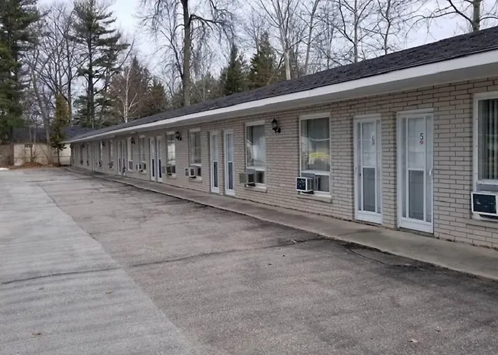 Wasaga Beach Inn And Cottages