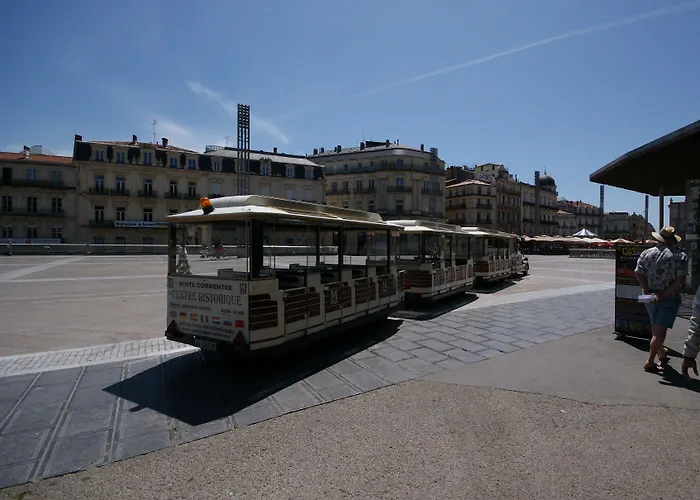 Couette Et Cafe