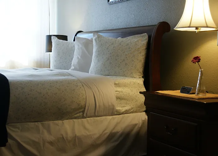 R&R Inn & Suites