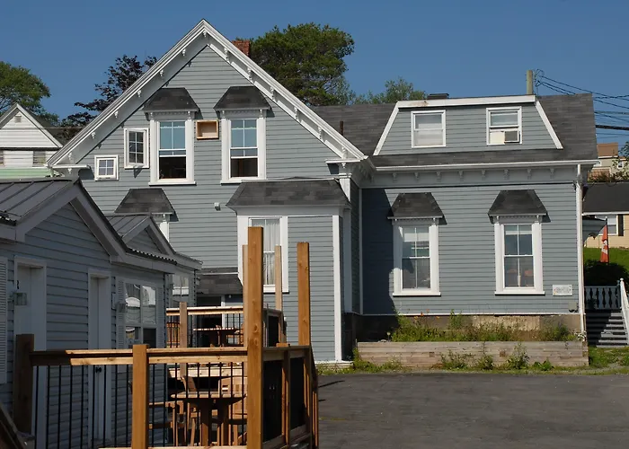 Harbourview Motel And Accommodations