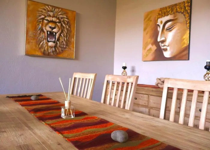 Abangane Guest Lodge