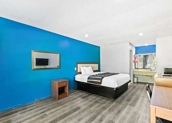 Jeffersonian Motor Inn By Townhouse, Prentiss Ms