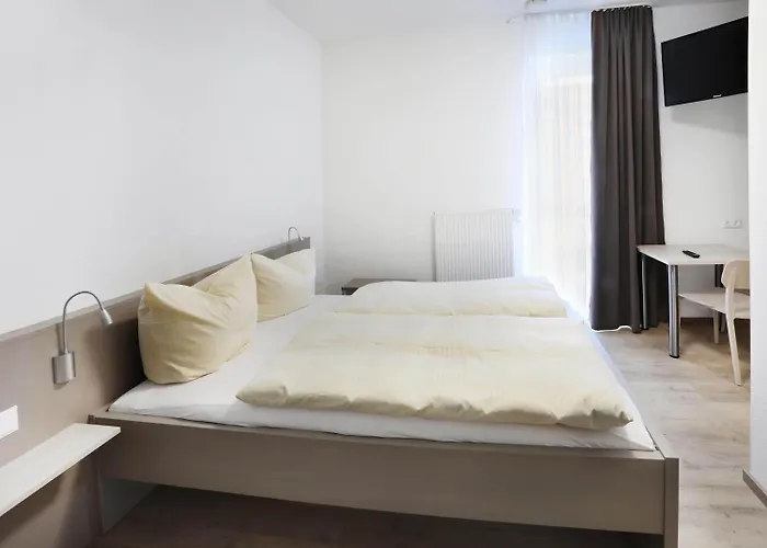Apartment Hotel 37 Altdorf 