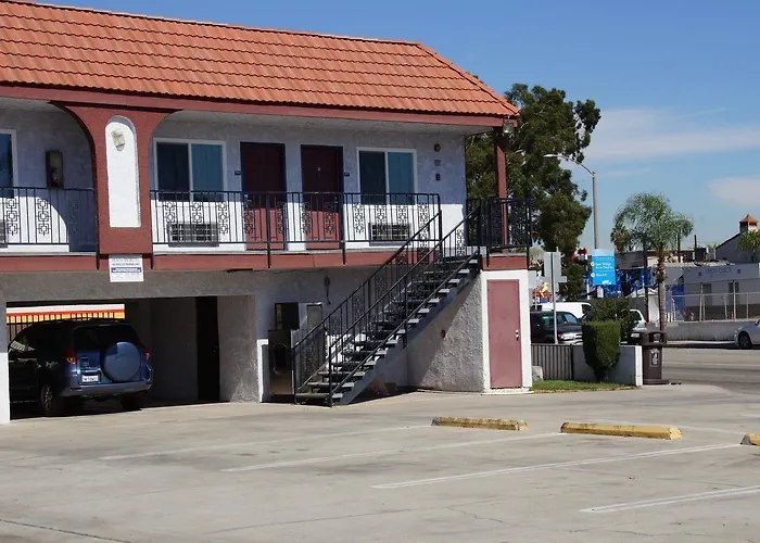 Beach Inn