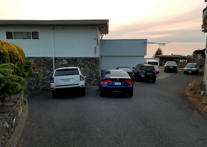 Hov B&B House -Hospitality Ocean View Victoria-