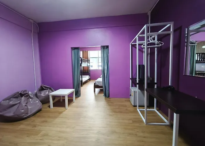 Hello House