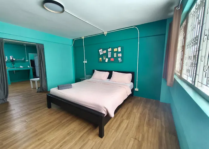 Hello House