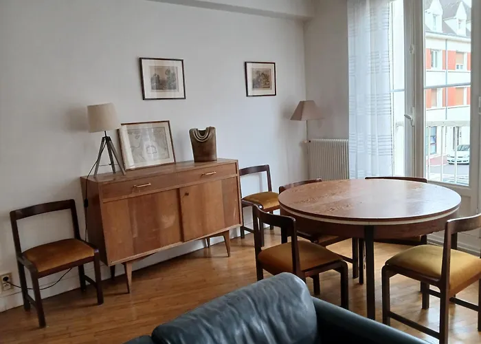 Appartement 3 Pieces Au Pied Du Chateau De Gien