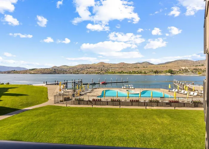 Sunsets At Lake Chelan Petersons #324