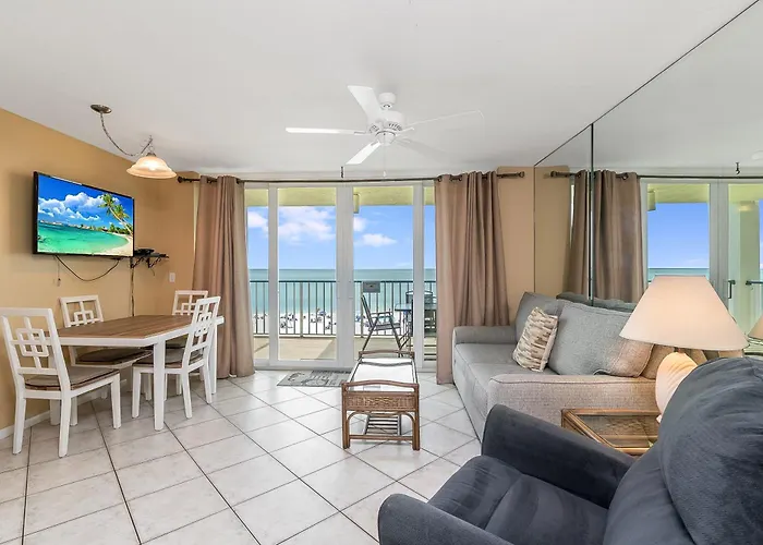 Breathtaking Sunsets @ This Beachfront Beauty, On-Site Restaurant/Tiki Bar