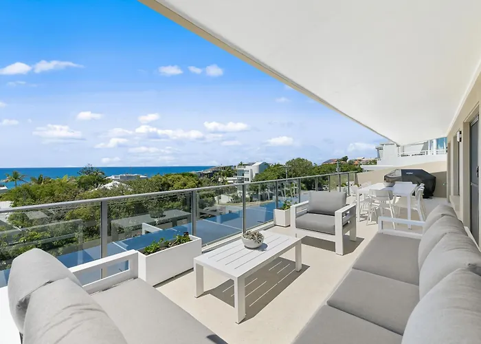 Crystal Shores Sunshine Beach