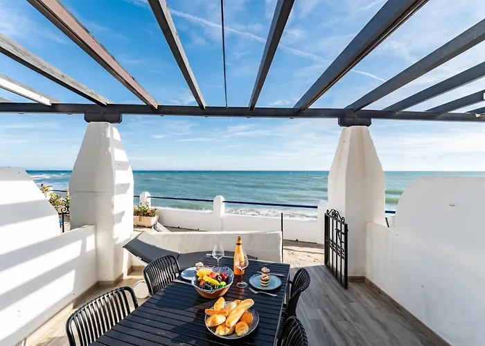 Calahonda Beach Apartments