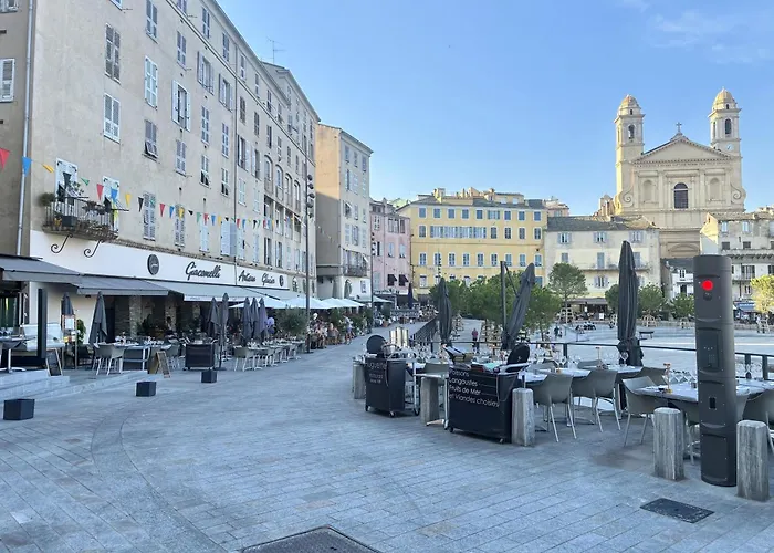 Sognu Di Matteu - Bel Appartement Entierement Climatise - Vue Mer, Vieux Port Bastia