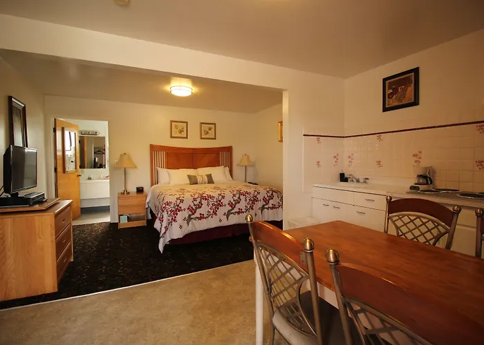 Mariners Cove Inn