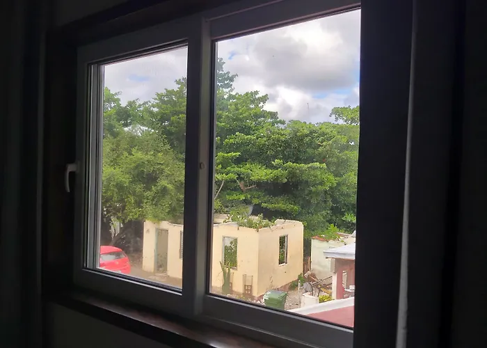 Tradewinds Apartments Simpson Bay