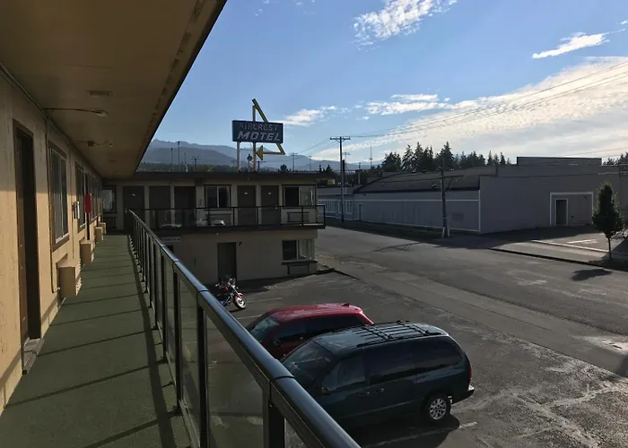Aircrest Motel
