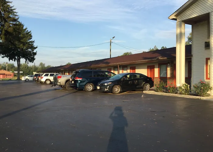 Falls Inn