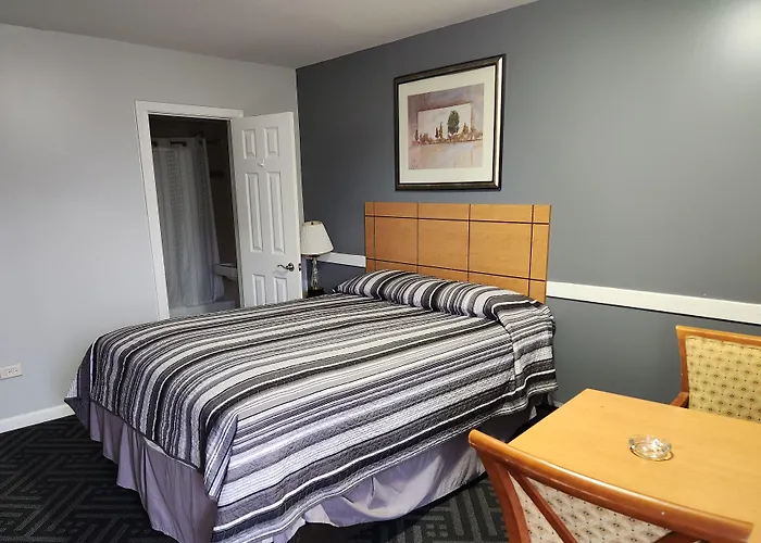 New Relax Inn Bridgeview