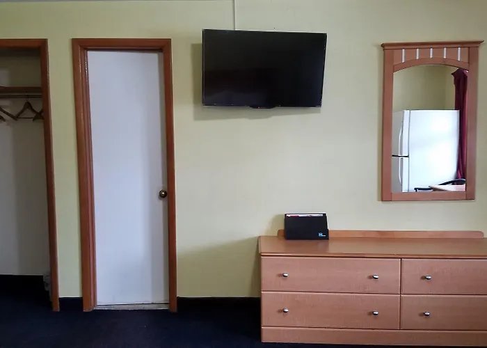Dunkirk Motel